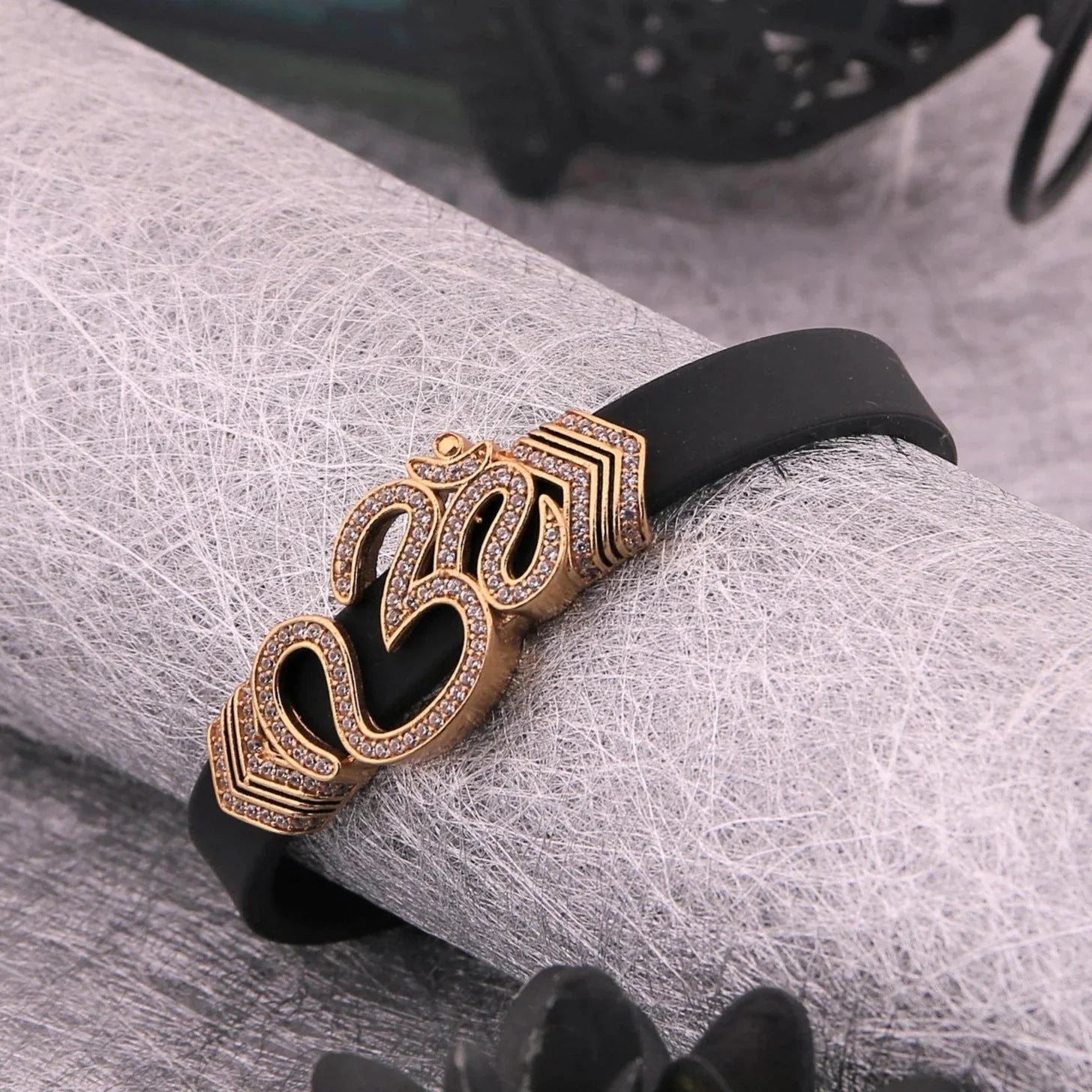 Eye-Catching Diamond OM Leather Belt Gold Plated Bracelet - Style A386 - AmazingBaba