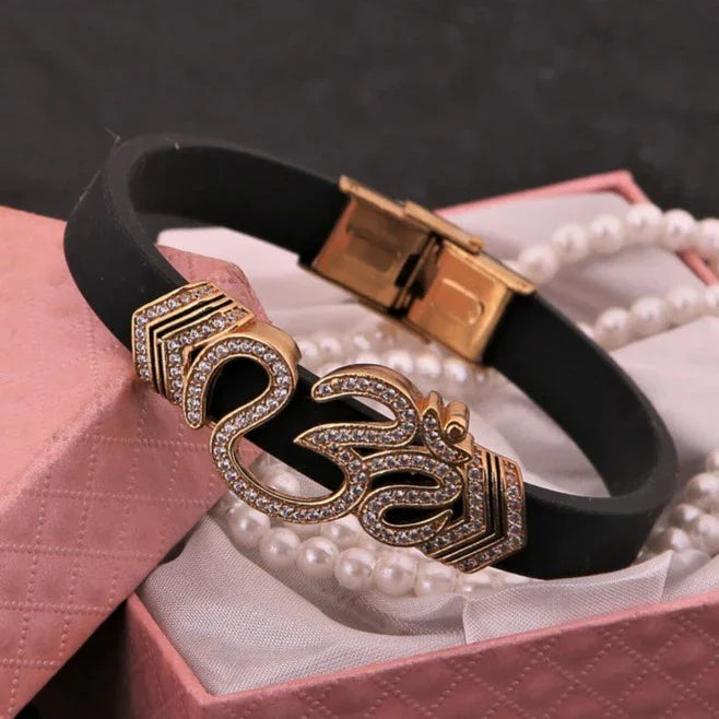 Eye-Catching Diamond OM Leather Belt Gold Plated Bracelet - Style A386 - AmazingBaba