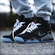 Amazing Men s Branded Sports Black Shoes - AmazingBaba