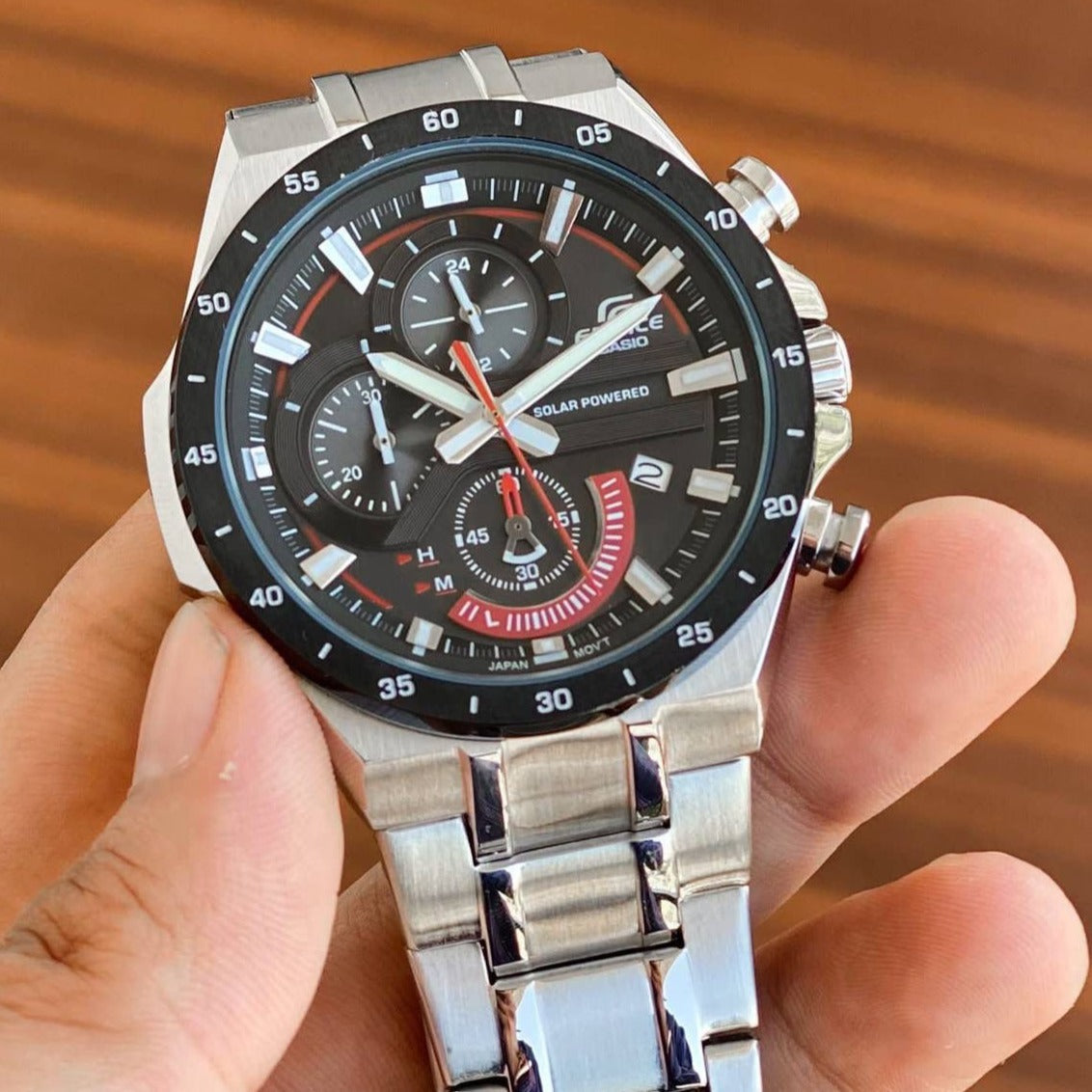 AMAZING JAPANESE QUARTZ WATCH - AmazingBaba