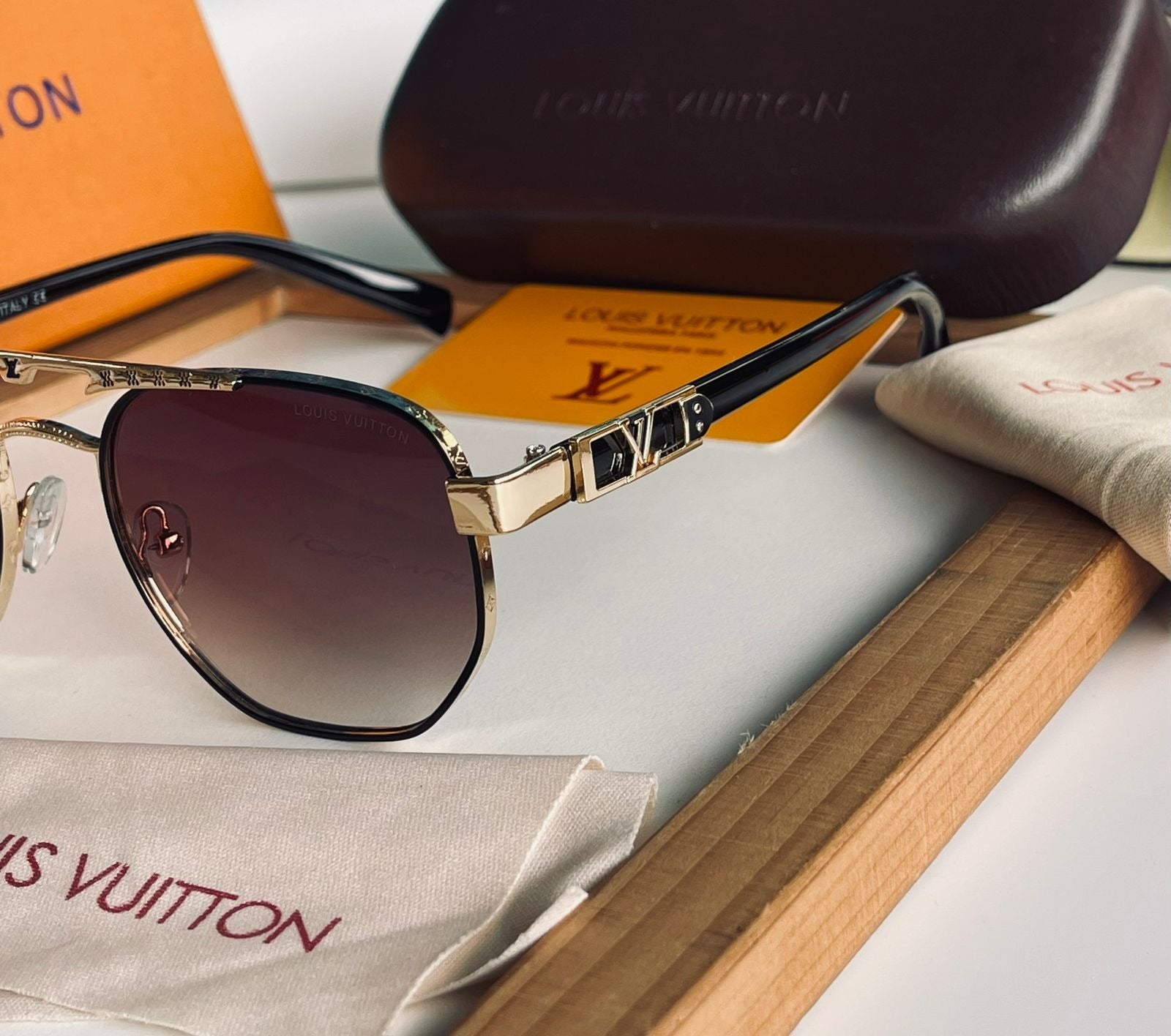 Amazing Lvvv Premium Sunglases - AmazingBaba