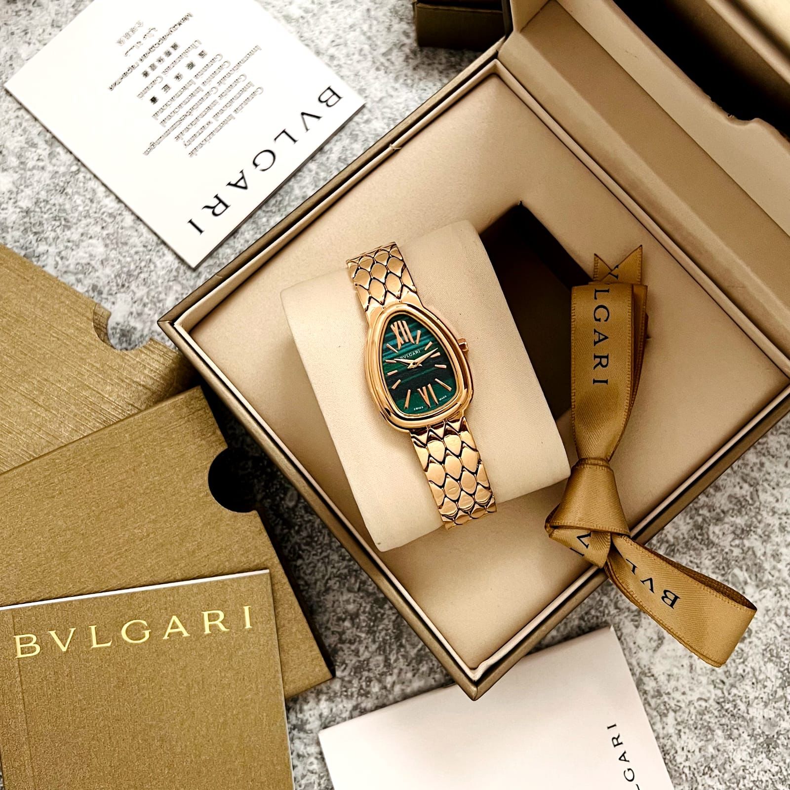 Bvlgr Luxury Premium watch - AmazingBaba