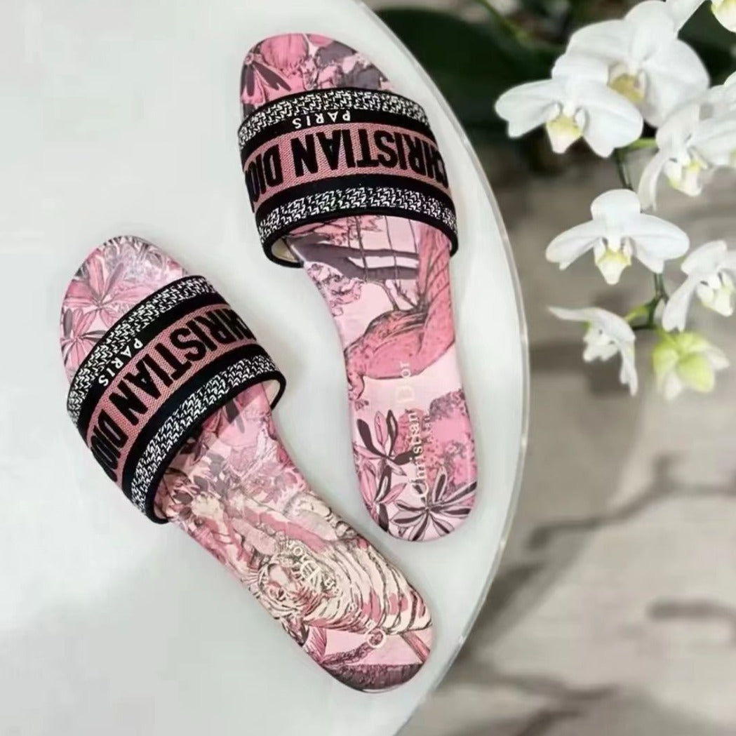 Luxury CD Premium Flats