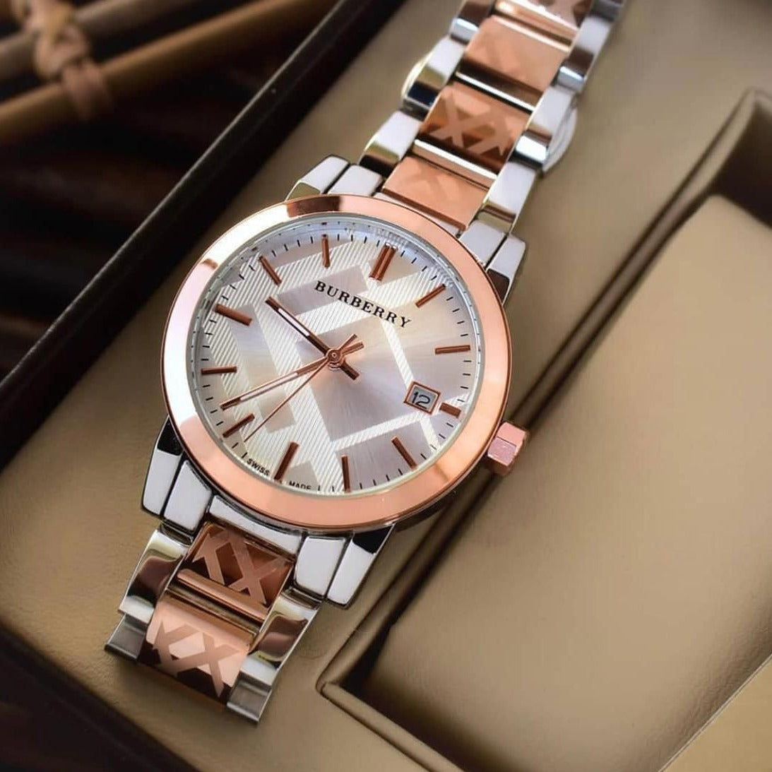 incredibly interesting Ladies watch - AmazingBaba