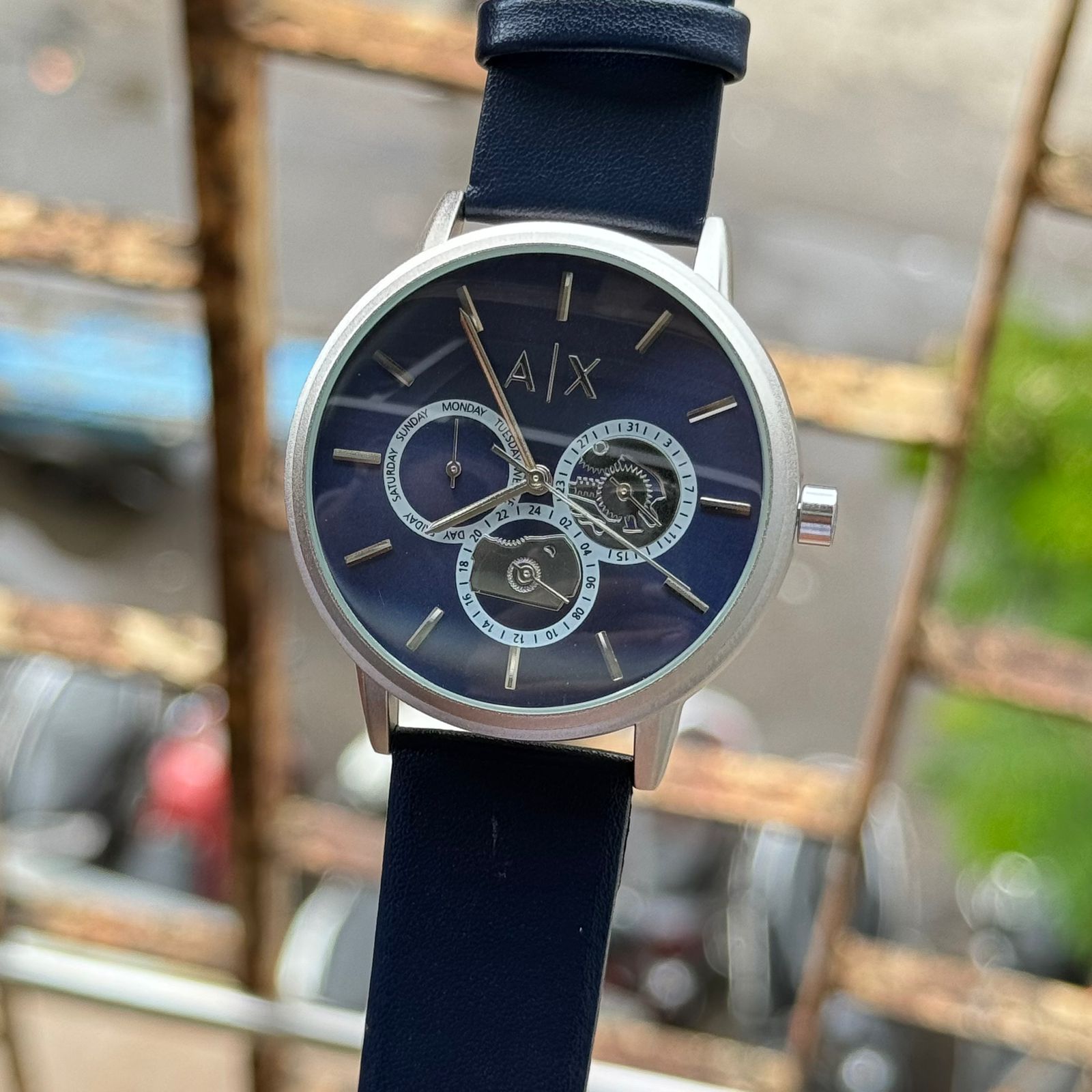 LUXURY Armani exchange