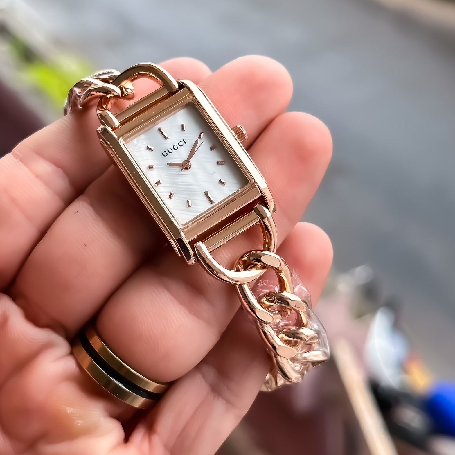 Amazing uniquely individual Budget Watch - AmazingBaba