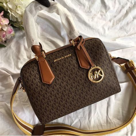 MK Speedy Premium Bag - AmazingBaba