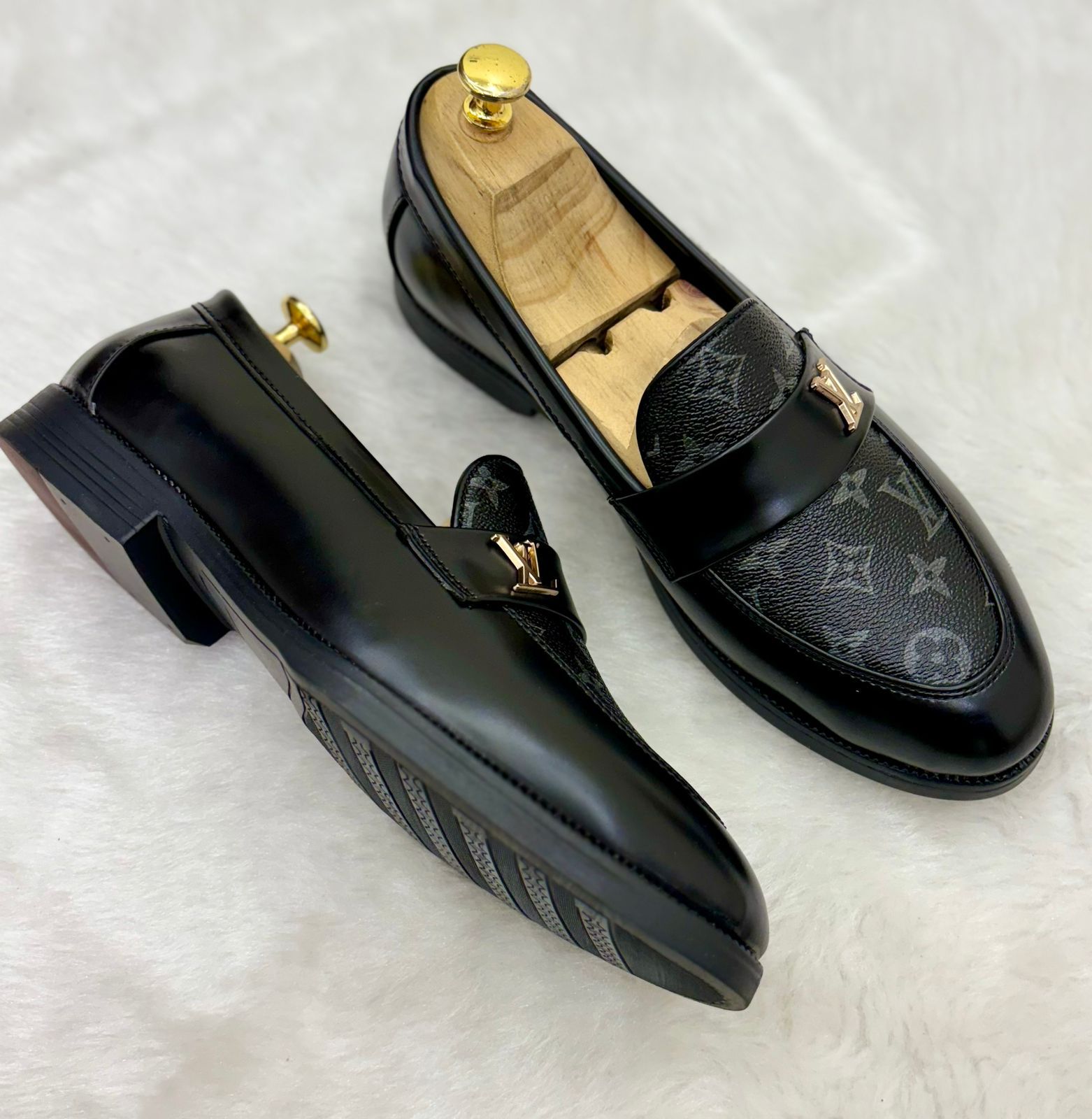 Lv premium unisex luxury loafers shoes - AmazingBaba