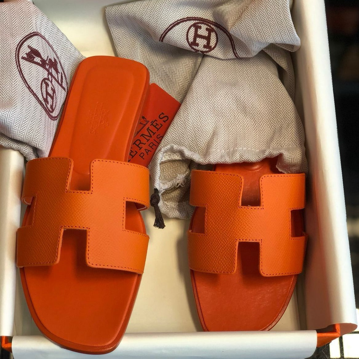 Amazing Premium Flats - AmazingBaba