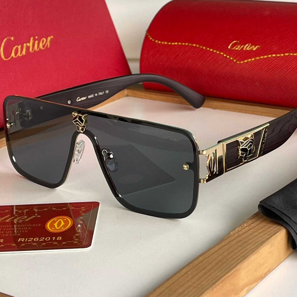 Cr premium quality Unisex Sunglasses - AmazingBaba