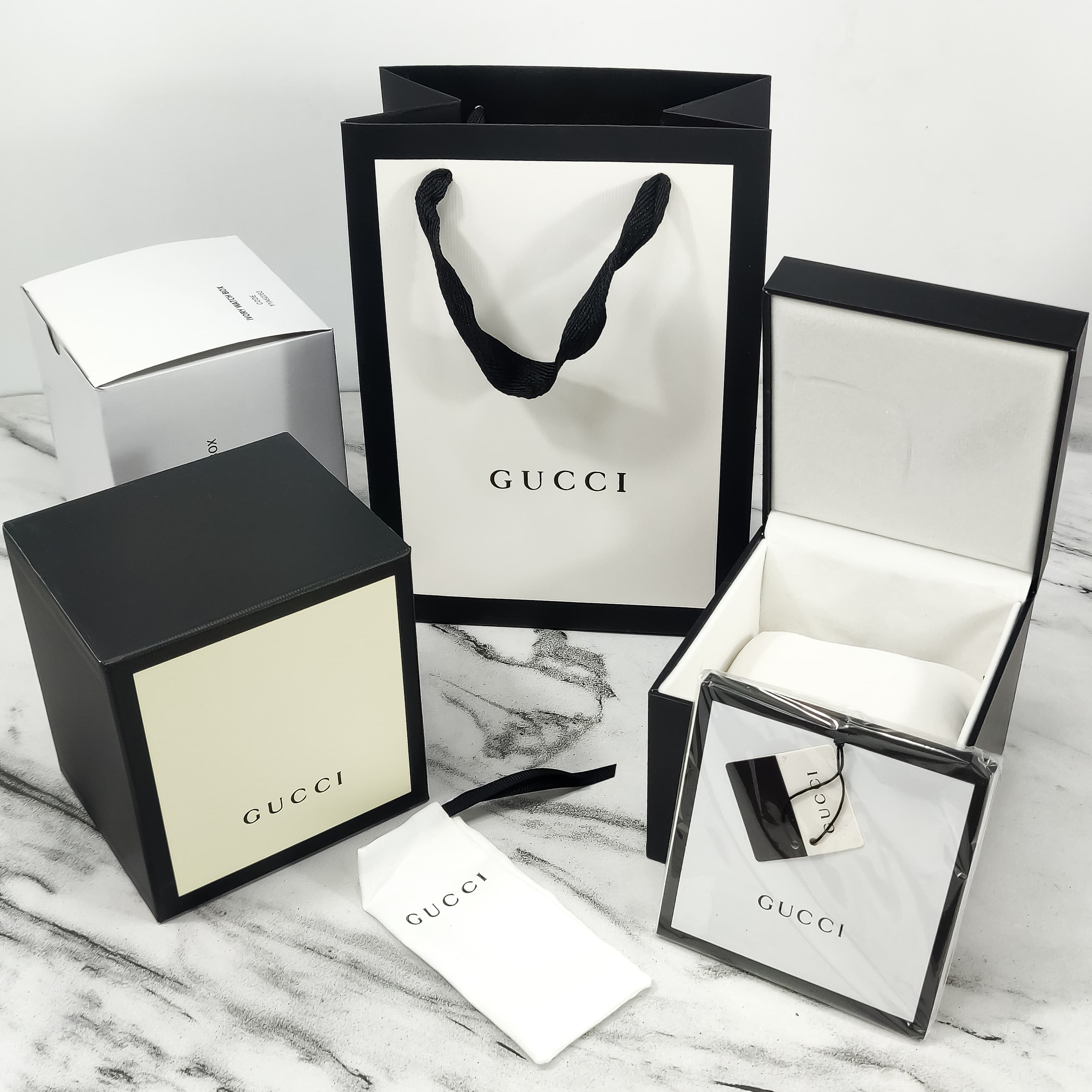 Gc premium black dial luxury watch - AmazingBaba