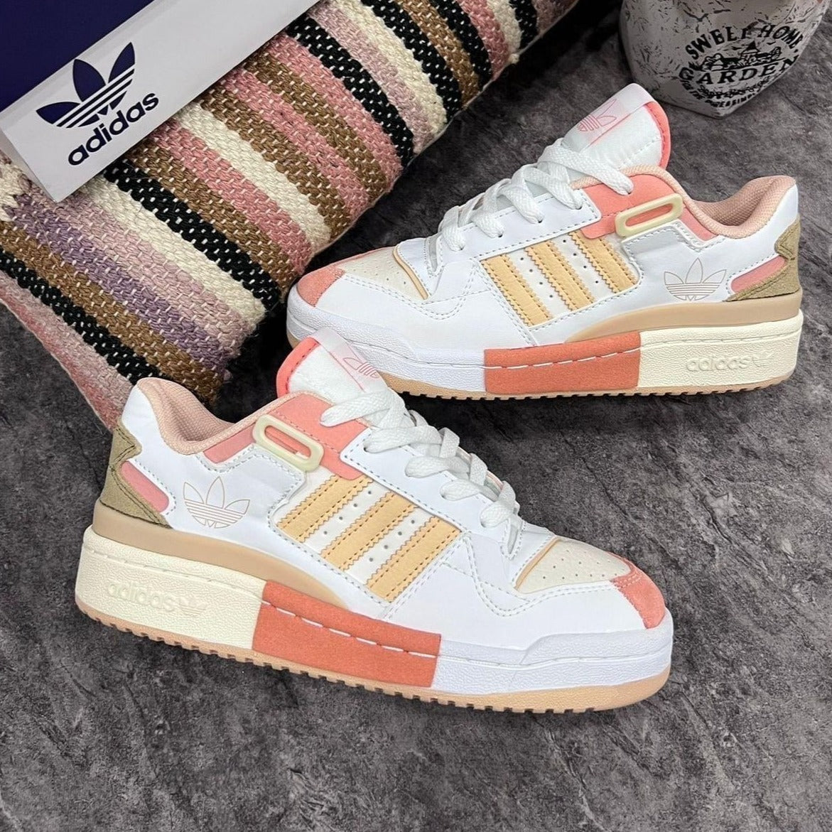 Ad Forum Exhibit girls shoes - AmazingBaba