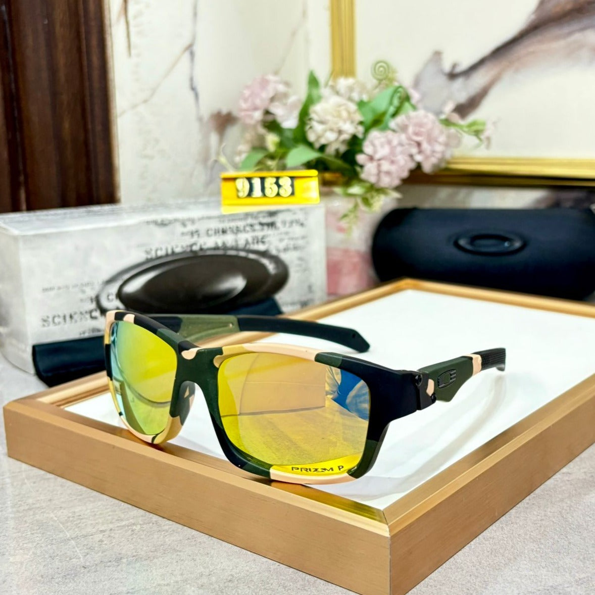 Amazing okly luxury Uv sunglasses