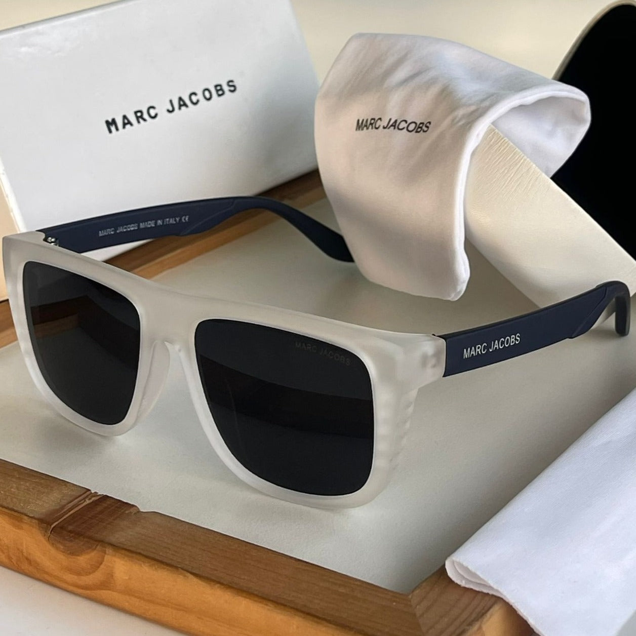 Mj Premium Quality Unisex Sunglasses - AmazingBaba