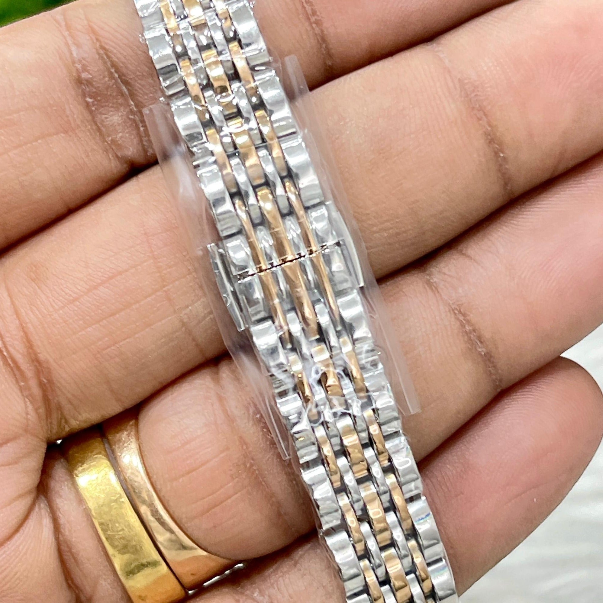 Ea premium ladies watch - AmazingBaba