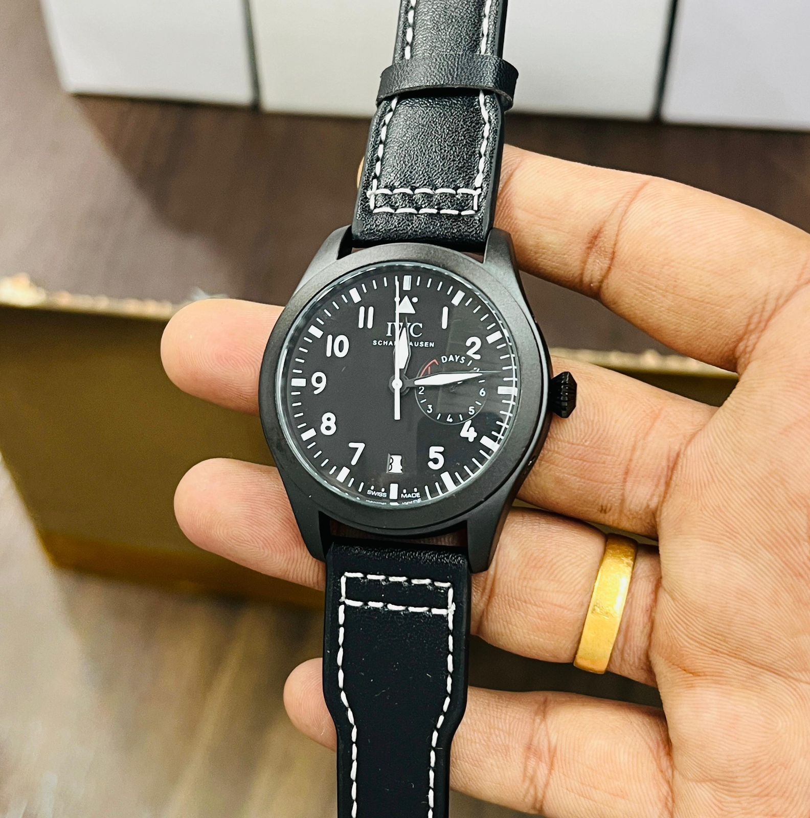 Amazing premium IWC pilot luxury watch - AmazingBaba
