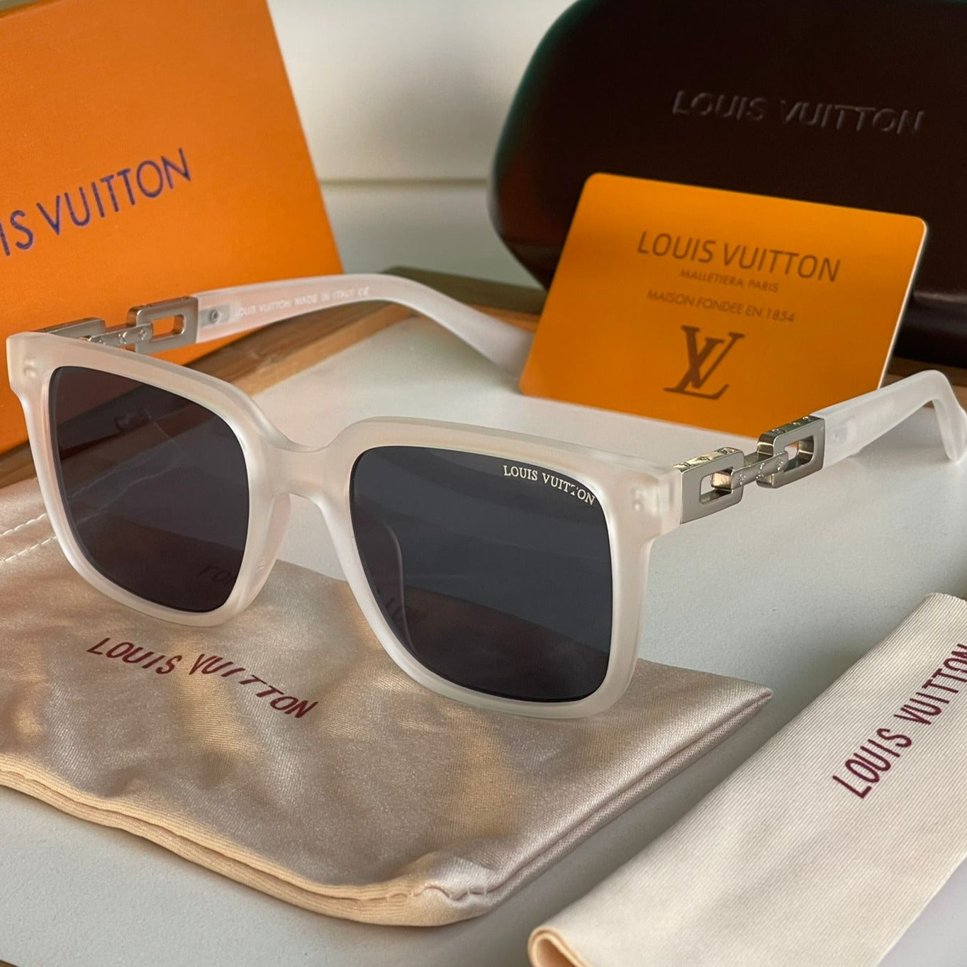 Premium lv Unisex Sunglasses - AmazingBaba