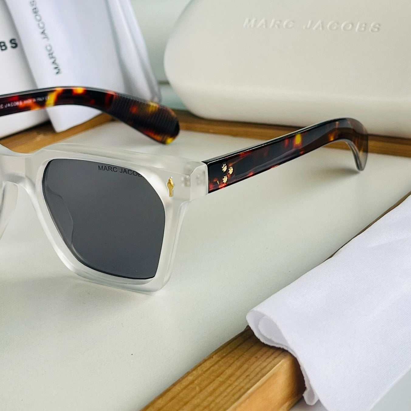 Mj Premium Unisex Sunglasses - AmazingBaba