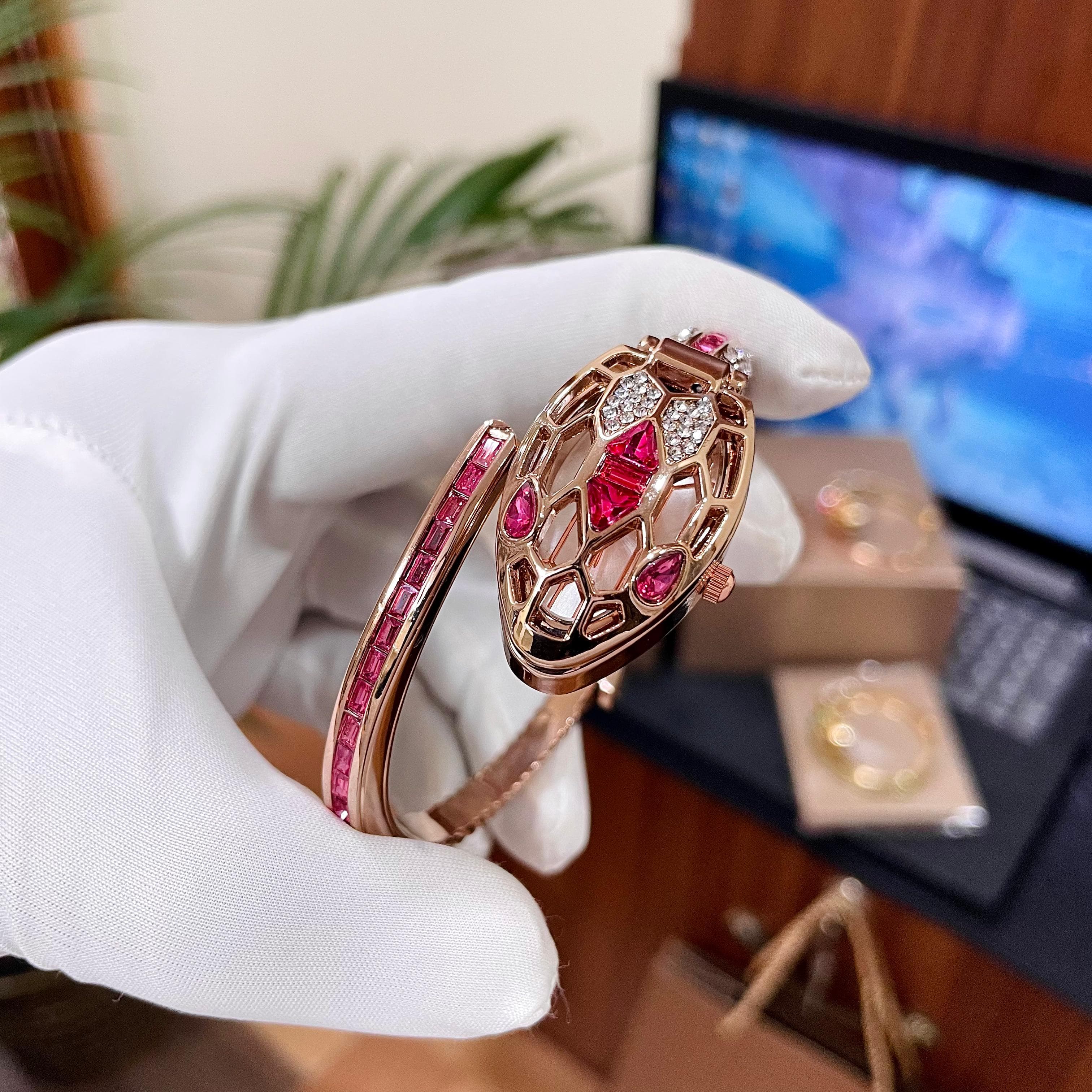 Bgari premium quality Luxury Bracelet - AmazingBaba