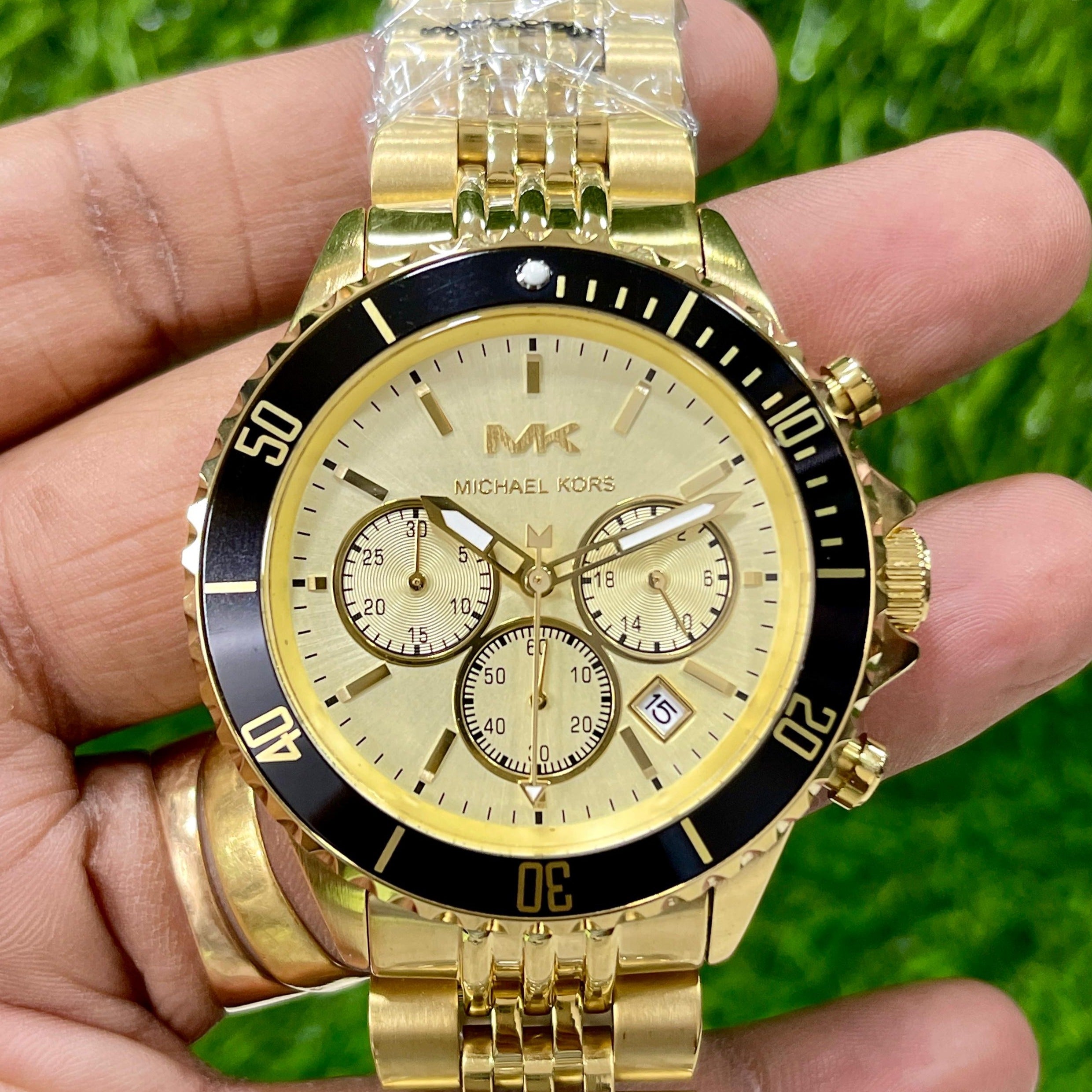 MK golden watch - AmazingBaba