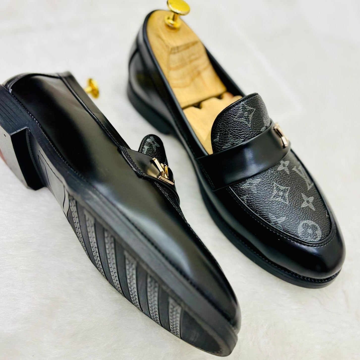 Lv premium unisex luxury loafers shoes - AmazingBaba