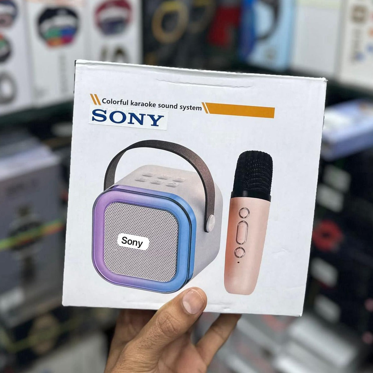 Retro walkman speaker with mic - AmazingBaba