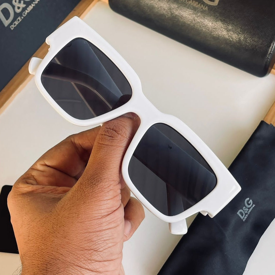 Dg premium Unisex Sunglasses - AmazingBaba