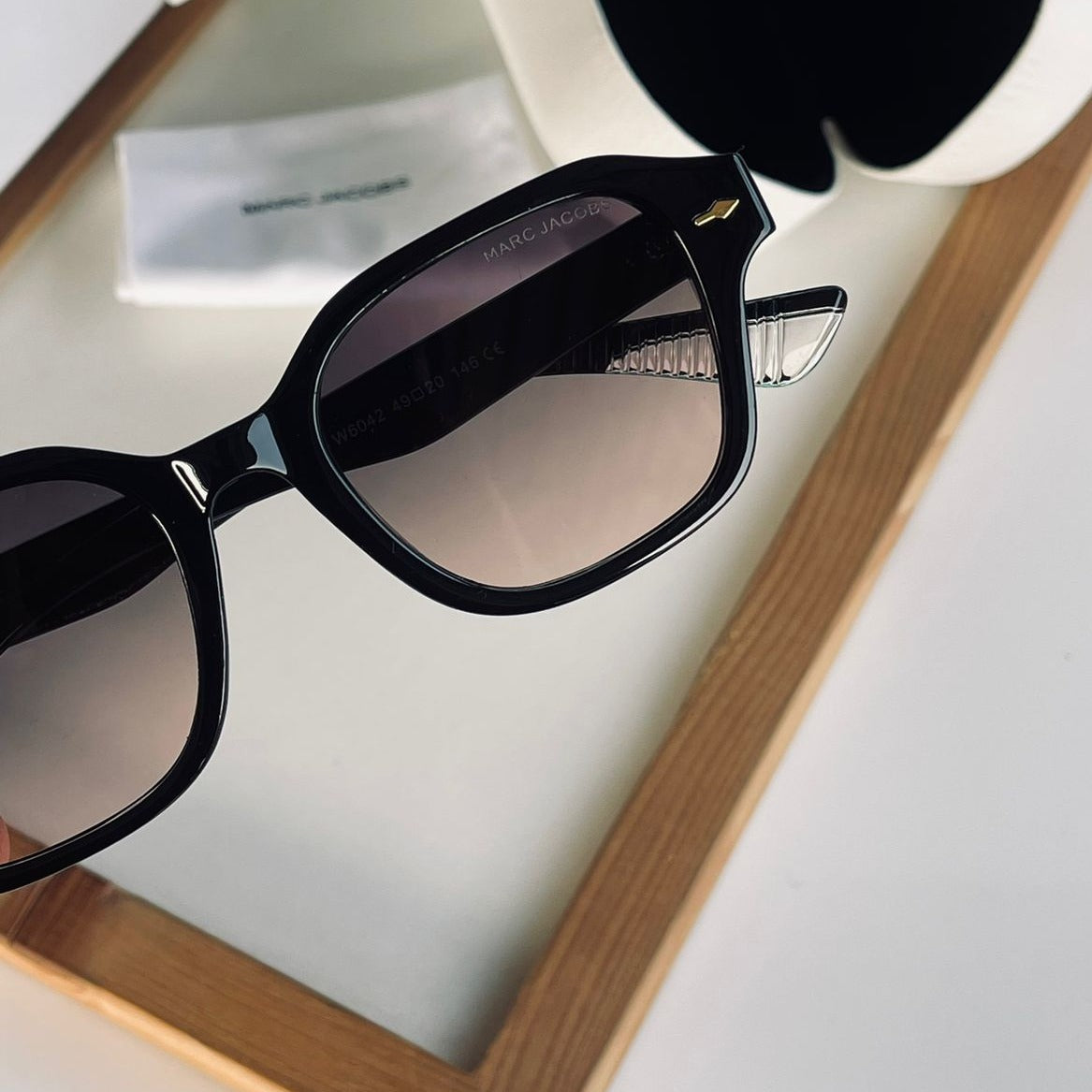 Mj Premium Quality Unisex Sunglasses - AmazingBaba