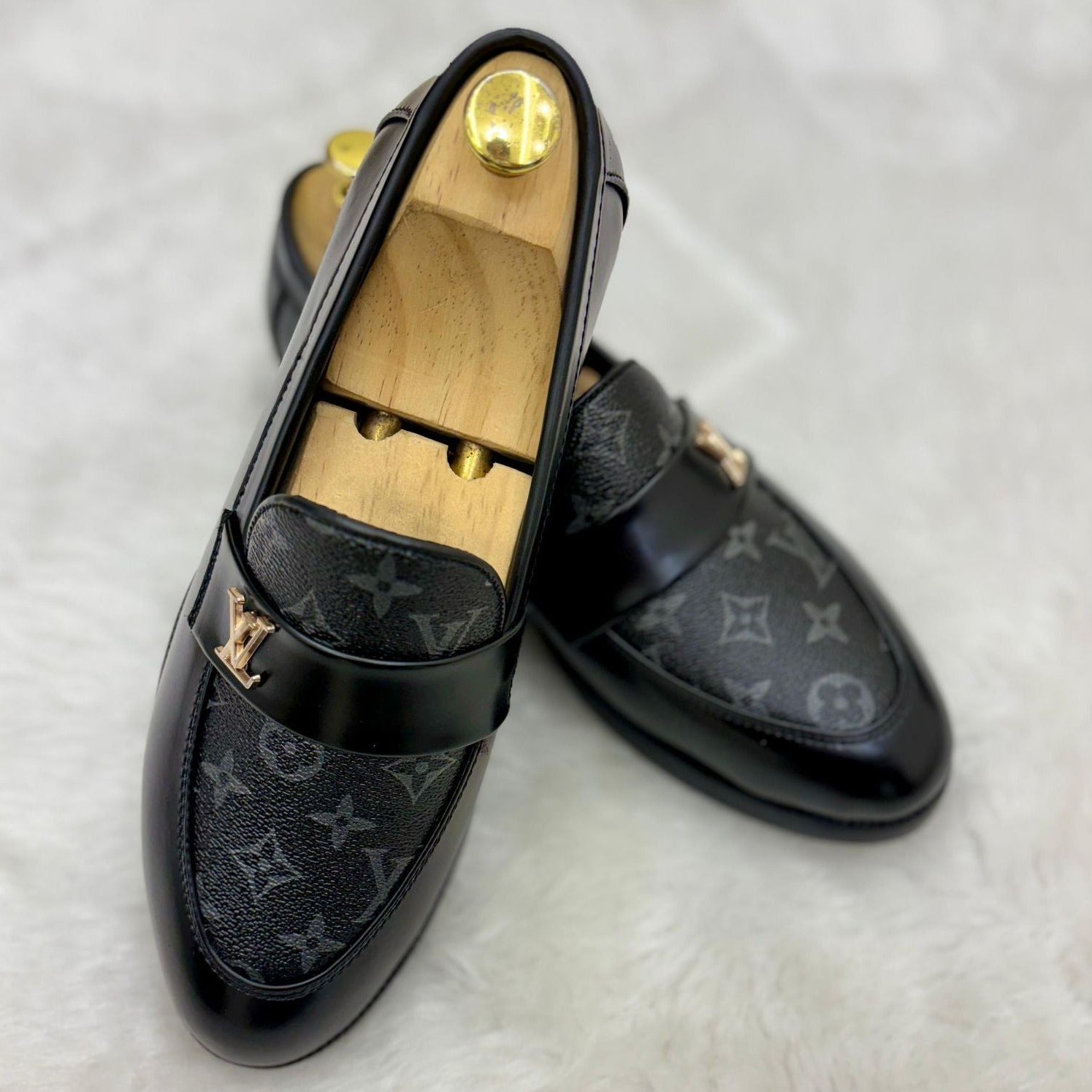 Lv premium unisex luxury loafers shoes - AmazingBaba