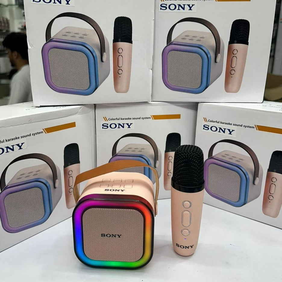 Retro walkman speaker with mic - AmazingBaba