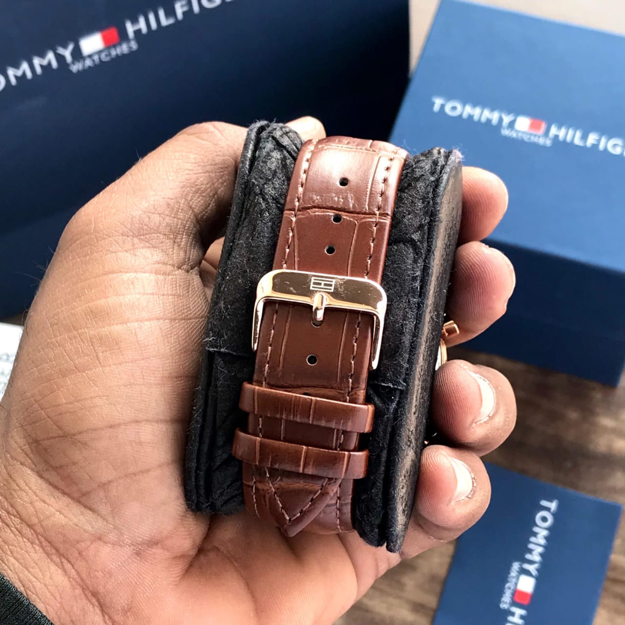 Amazing TH exclusive watch - AmazingBaba